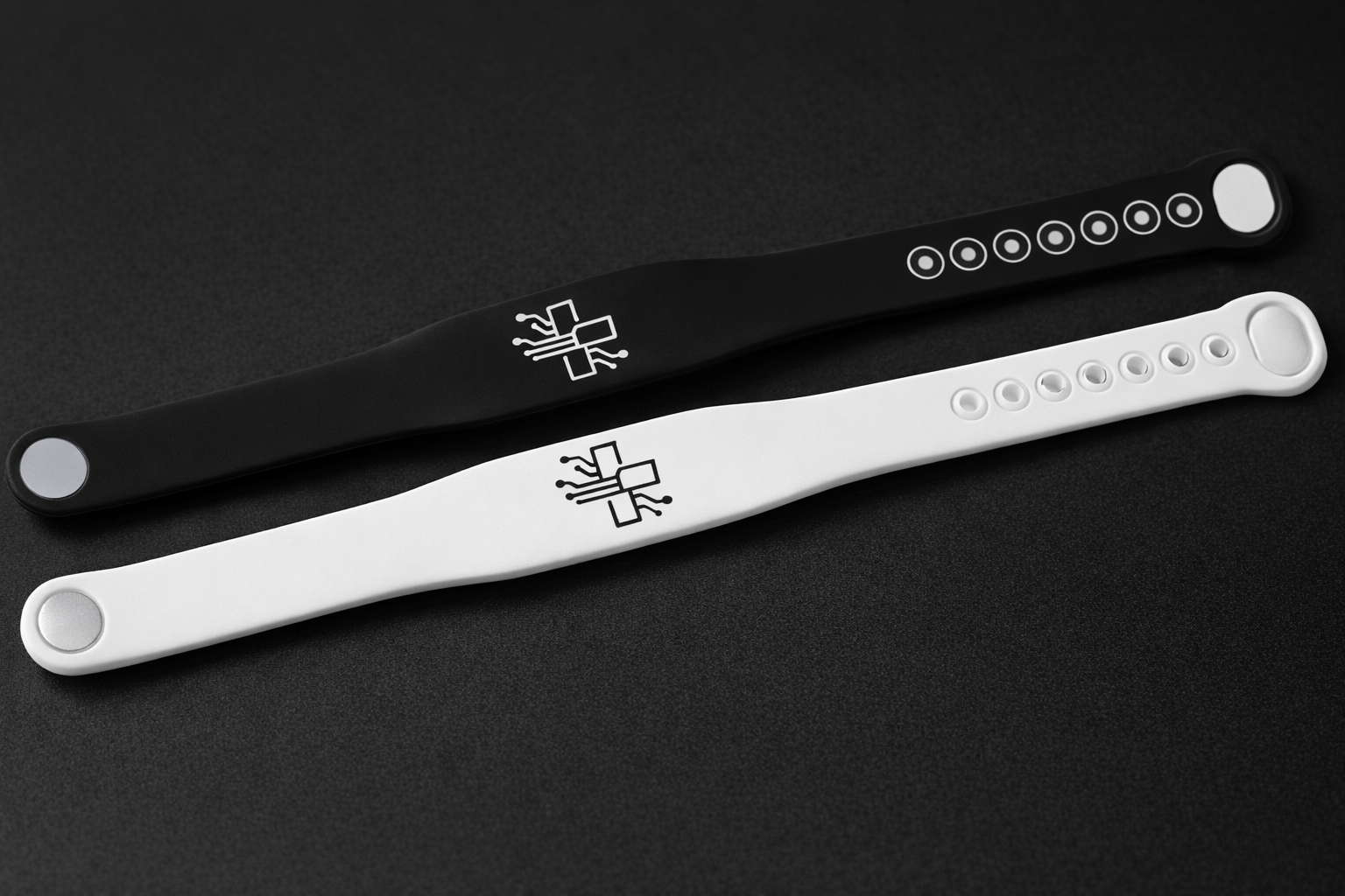 Idoso com pulseira Vital Nexxus